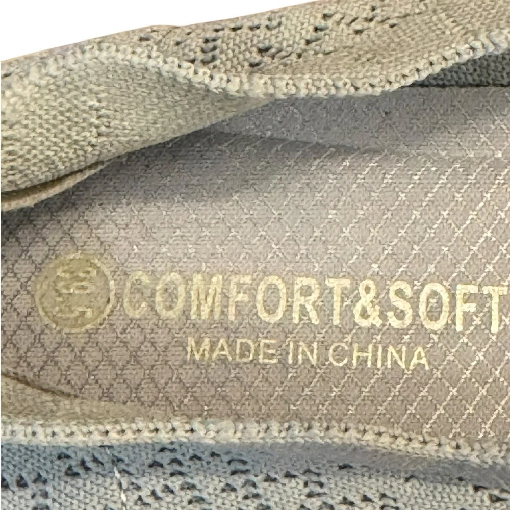 Light Gray Slip-On Knit Shoes‎